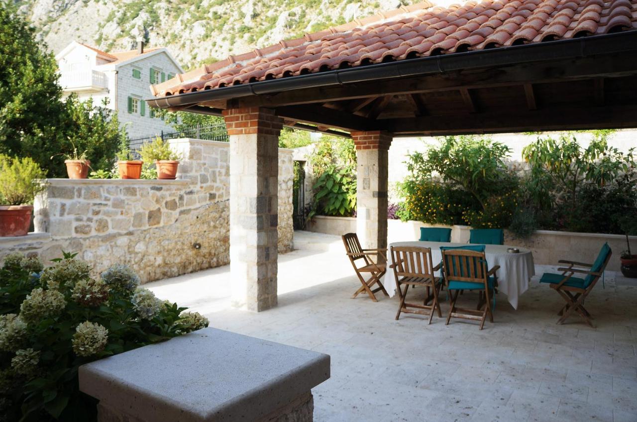 Casa Pantagana Villa Kotor Exteriör bild
